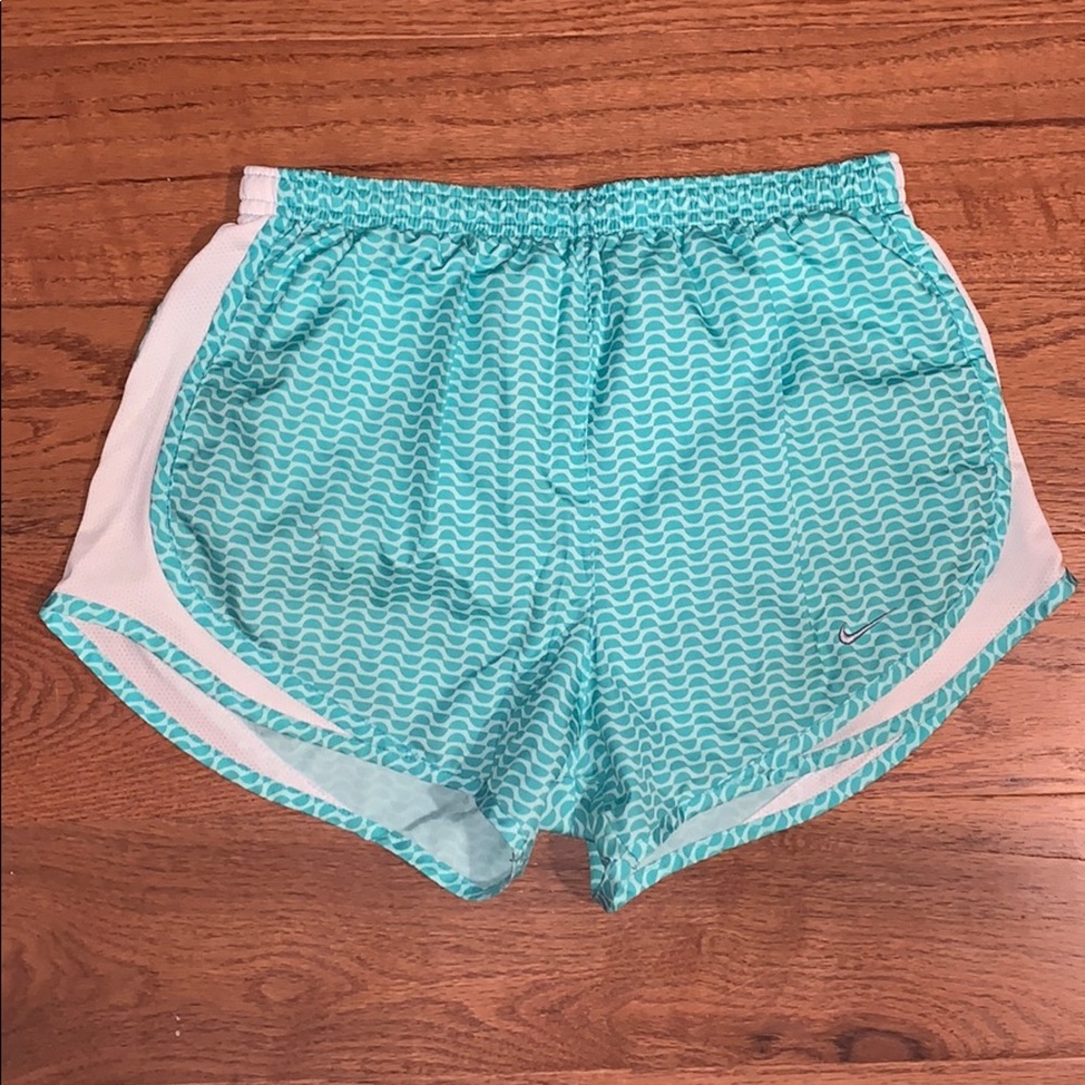 nike tempo running shorts